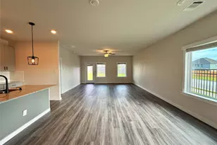 204 Brks Mnr Ct, Montgomery, TX 77316 - Photo 12