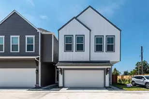 8475 Berry Brush Ln, Houston, TX 77022 - Photo 1