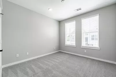 8475 Berry Brush Lane, Houston, TX 77022 - Photo 26