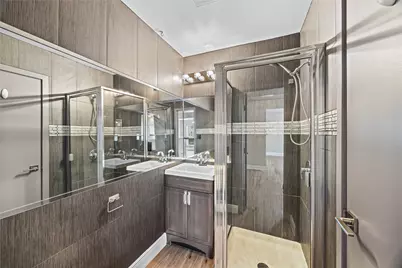 1710 Maryland Street #A, Houston, TX 77006 - Photo 10