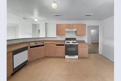 13911 Honey Bee Court, Houston, TX 77039 - Photo 10