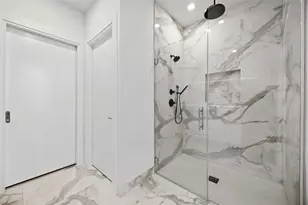 1711 Allen Pkwy, Houston, TX 77019 - Photo 12