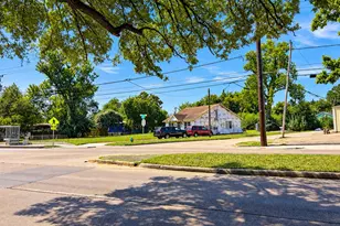 7713 Airline Dr, Houston, TX 77037 - Photo 12