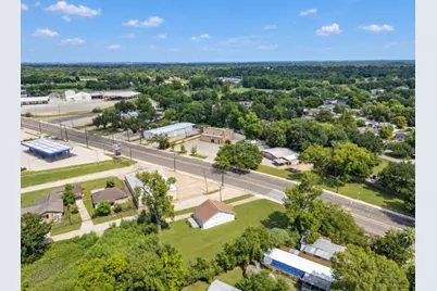 7713 Airline Drive, Houston, TX 77037 - Photo 8