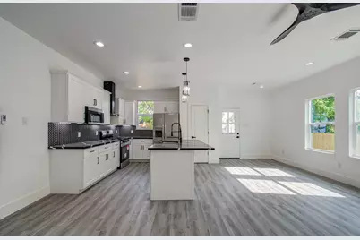 6531 Rosemary Lane #B, Houston, TX 77016 - Photo 10