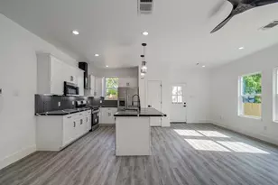 6531 Rosemary Ln, Houston, TX 77016 - Photo 10