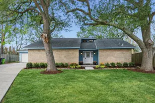 2000 Hamilton St, Rosenberg, TX 77471 - Photo 2