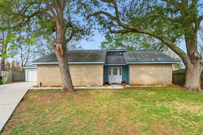 2000 Hamilton Street, Rosenberg, TX 77471 - Photo 1