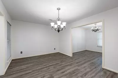 5826 Pine Arbor Drive, Houston, TX 77066 - Photo 18