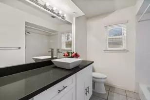 5826 Pine Arbor Dr, Houston, TX 77066 - Photo 22