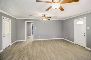 16271 Hamshire Roads, Winnie, TX 77665 - Photo 12