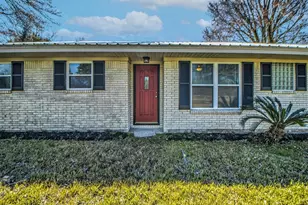 16271 Hamshire Roads, Winnie, TX 77665 - Photo 6