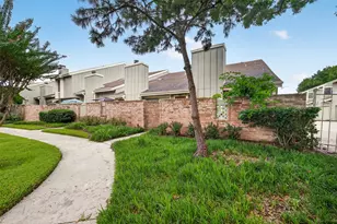 13025 Leader St, Houston, TX 77072 - Photo 2