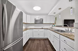 13025 Leader St, Houston, TX 77072 - Photo 18