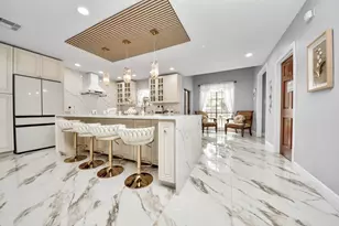 8302 Candlegreen Ln, Houston, TX 77071 - Photo 12