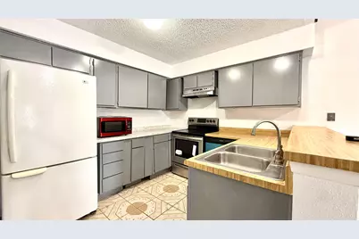 11889 Bobwhite Drive #834, Houston, TX 77035 - Photo 4