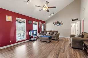 315 Tanner Ave, Cleveland, TX 77327 - Photo 8