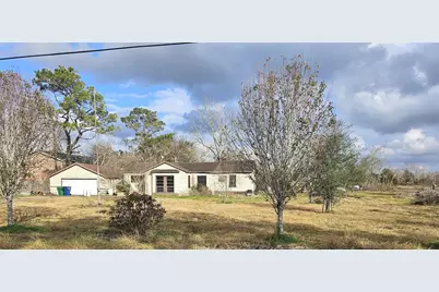 2025 Shanks Rd, Angleton, TX 77515 - Photo 6
