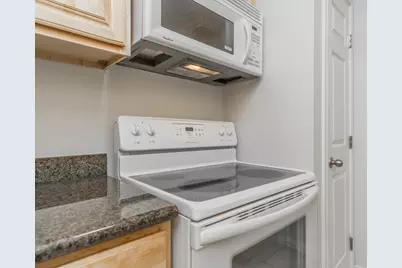 600 19th Street #7, Galveston, TX 77550 - Photo 10