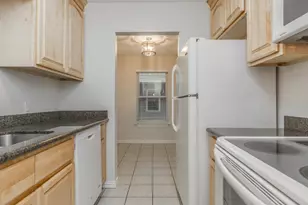 600 19th St, Galveston, TX 77550 - Photo 14