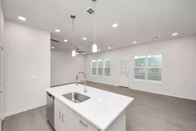 7318 Hadley Meadow Lane, Richmond, TX 77407 - Photo 10