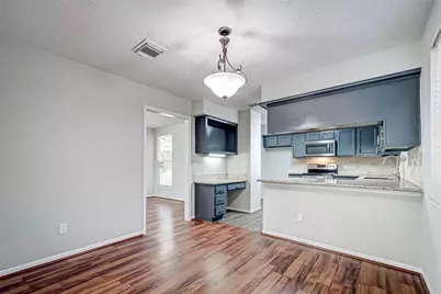 2723 Colony Dr, Sugar Land, TX 77479 - Photo 12