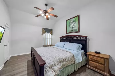 2103 Winebrook Court, Pearland, TX 77584 - Photo 30