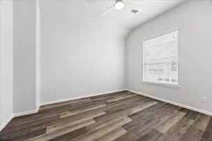 3328 Masters Point Dr, Houston, TX 77091 - Photo 16