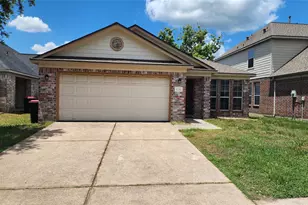 12311 Carriage Oak Cir, Humble, TX 77346 - Photo 2