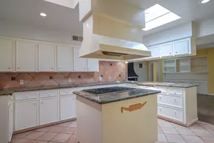 7914 Braes Meadow Dr, Houston, TX 77071 - Photo 16