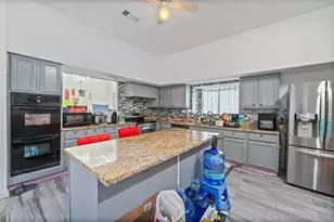 6331 Modesto Dr, Houston, TX 77083 - Photo 12