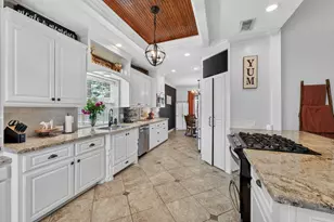 1306 Wynfield Dr, Deer Park, TX 77536 - Photo 12