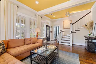 1421 Columbia St, Houston, TX 77008 - Photo 8