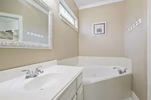 1610 Evesham Dr, Houston, TX 77015 - Photo 16