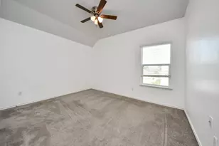 15218 Hidden Hollow Ln, Sugar Land, TX 77498 - Photo 34