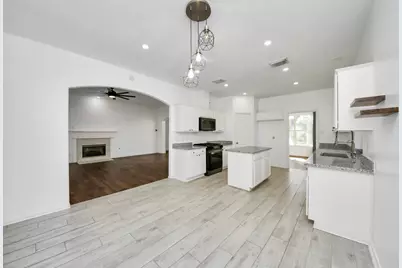 15218 Hidden Hollow Lane, Sugar Land, TX 77498 - Photo 20