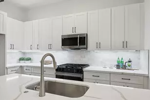 1826 W Tidwell Rd, Houston, TX 77091 - Photo 10