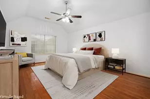 902 W Palmcrest Ct, Pearland, TX 77584 - Photo 4
