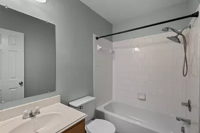 5800 Winding Brook Drive, Dickinson, TX 77539 - Photo 18