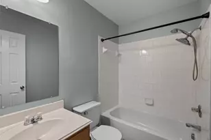 5800 Winding Brook Dr, Dickinson, TX 77539 - Photo 18