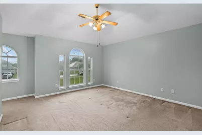 5800 Winding Brook Drive, Dickinson, TX 77539 - Photo 10