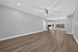 5951 S Loop E, Houston, TX 77033 - Photo 6