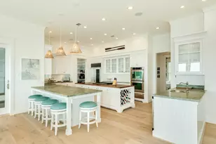 11507 Beachside, Galveston, TX 77554 - Photo 14