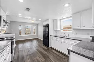 12757 Lake Conroe Hills Dr, Willis, TX 77318 - Photo 18