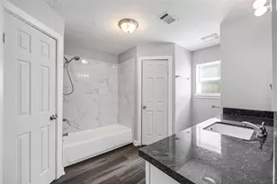 12757 Lake Conroe Hills Dr, Willis, TX 77318 - Photo 32