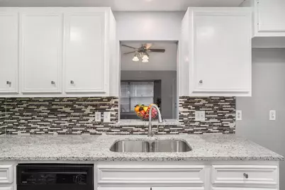 17306 Fife Lane, Webster, TX 77598 - Photo 6