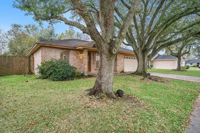 17306 Fife Lane, Webster, TX 77598 - Photo 2