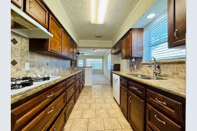 11847 Monticeto Lane, Meadows Place, TX 77477 - Photo 6