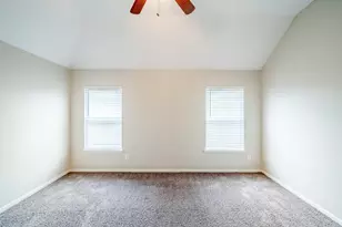 2619 Kiplands Ct, Houston, TX 77014 - Photo 18