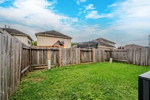 2619 Kiplands Ct, Houston, TX 77014 - Photo 28